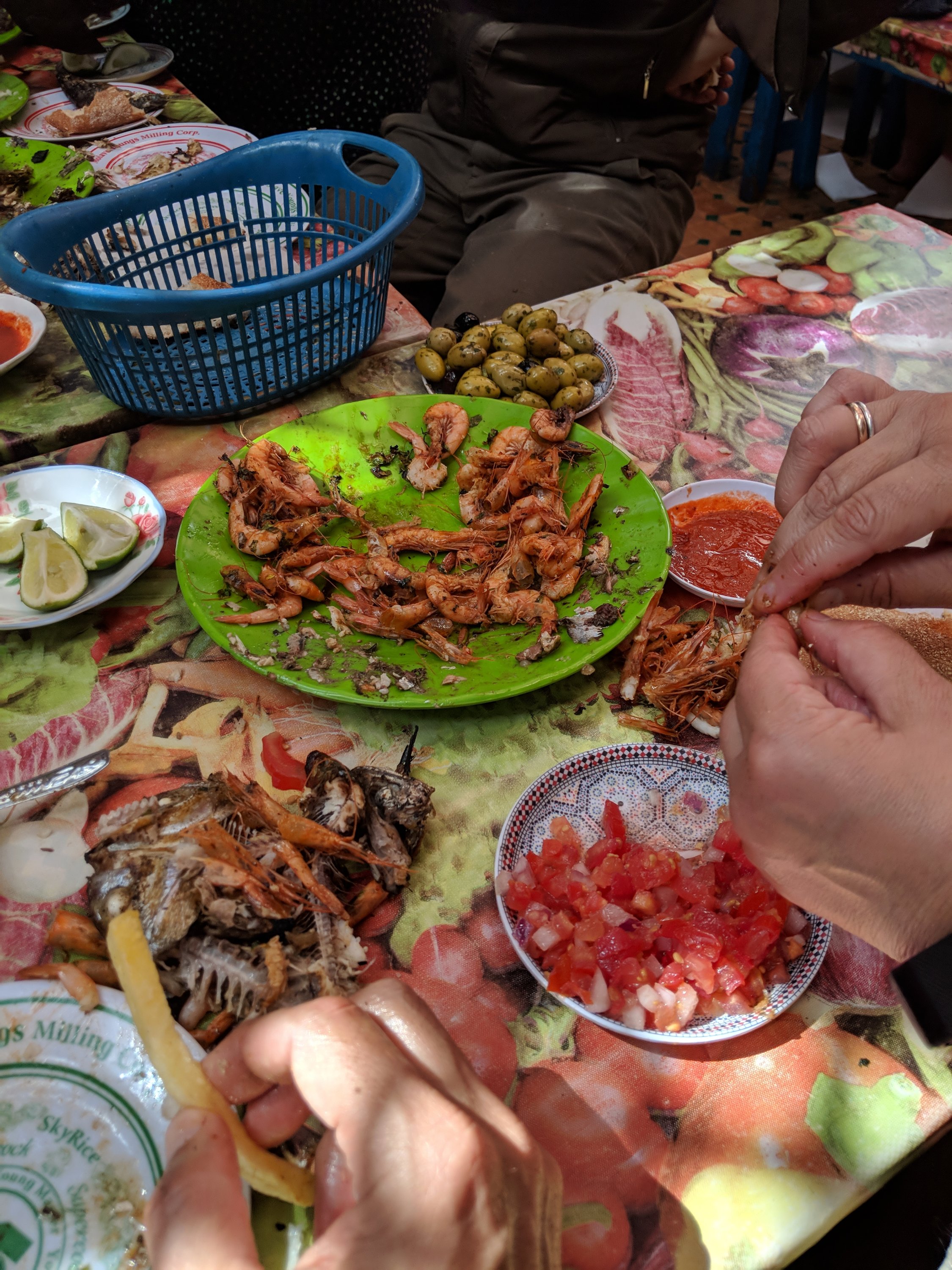 Table of fish